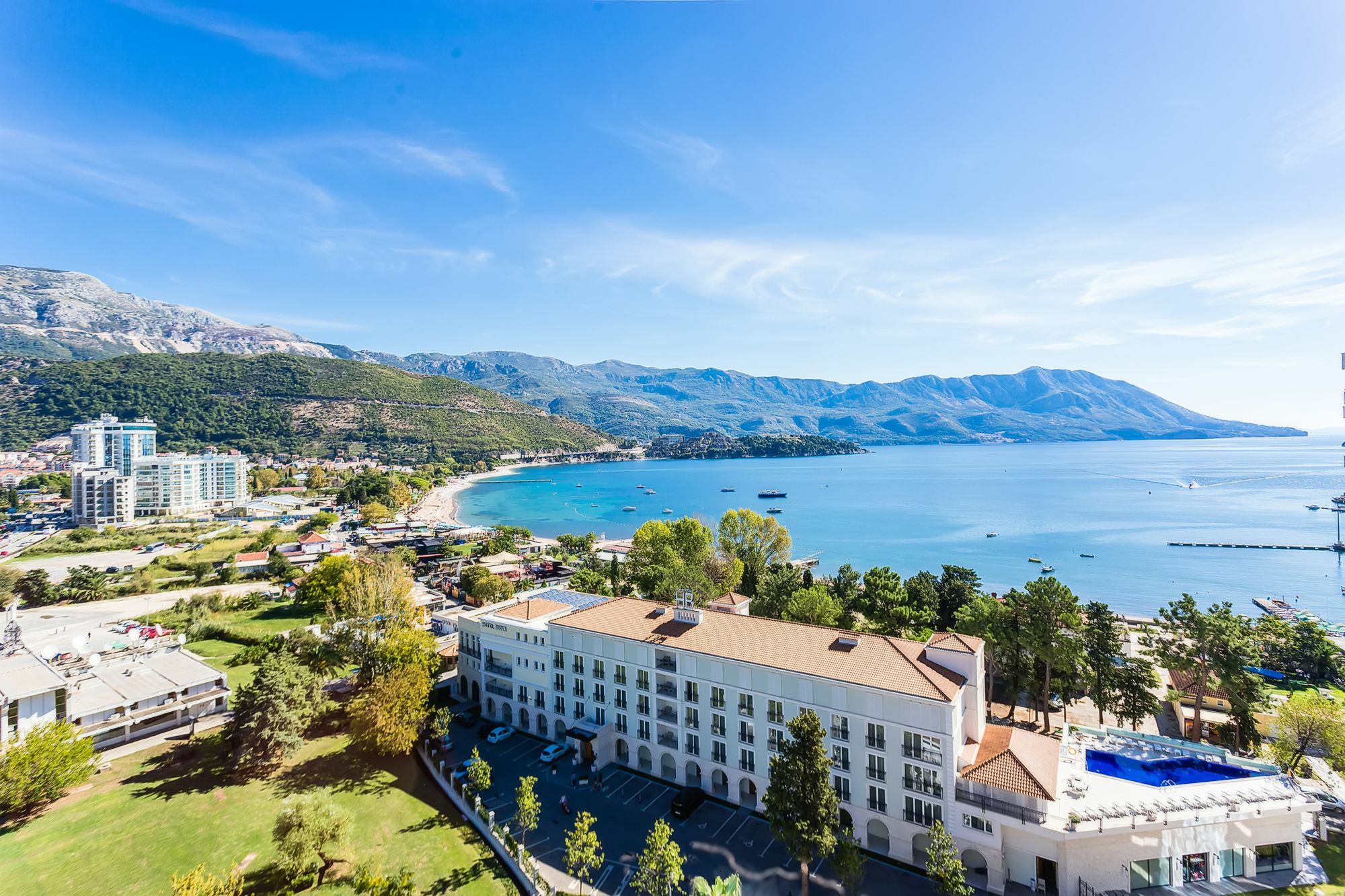 Primus Apartments Impera Budva Luaran gambar